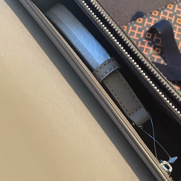 NEW Tory Burch Emerson Combo Cross-Body - Picture 14 of 15